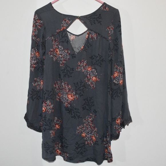 Target dress - Picture 2 of 4